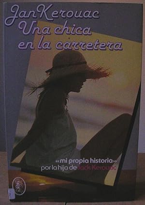 Seller image for UNA CHICA EN LA CARRETERA for sale by LLIBRES del SENDERI