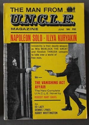 Image du vendeur pour MAN FROM U.N.C.L.E. MAGAZINE. Volume 1 #5. June / 1966 { Uncle TV Series Tie-In Pulp Digest } "The Vanishing Act Affair". mis en vente par Comic World