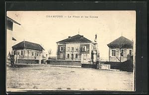 Carte postale Champdor, La Place et les Ecoles