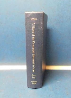 Bild des Verkufers fr A History of the Co-operative Movement in Israel A Source Book in 7 Volumes. Book Two. The Evolution of the Kibbutz Movement. zum Verkauf von Eugen Kpper