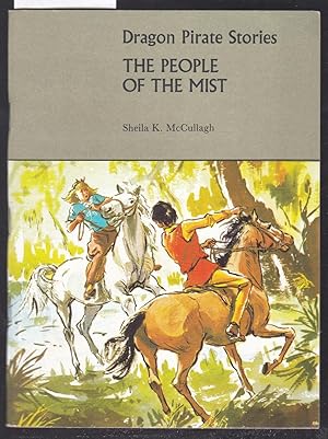 Dragon Pirate Stories : The People of the Mist Book D5