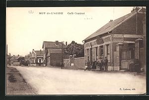 Carte postale Moy-de-L'Aisne, Cafe Central