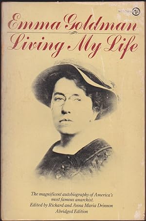 Image du vendeur pour Living My Life (Abridged Edition) mis en vente par Books of the World