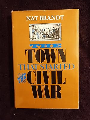 Seller image for THE TOWN THAT STARTED THE CIVIL WAR for sale by JB's Book Vault