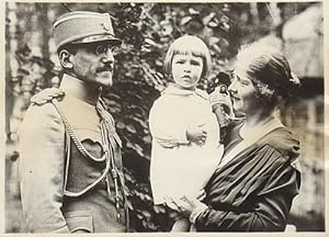König Alexander von Jugoslawien mit seiner Frau Maria von Rumänien und seinem ältesten Sohn, Kron...