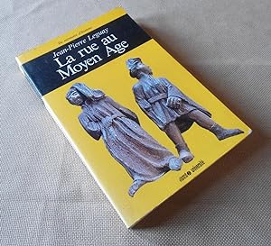 Seller image for La rue au Moyen Age ( De memoire d'homme ) ( French Edition ) for sale by Benot HENRY