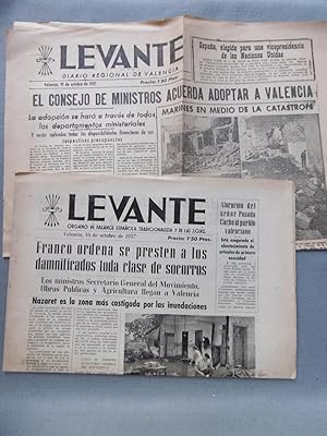 RIADA EN VALENCIA 1957 8 números de los diarios Levante y Las Provincias de octubre de 1957 -