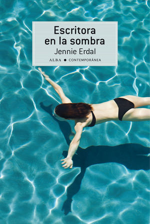Seller image for ESCRITORA EN LA SOMBRA for sale by Antrtica