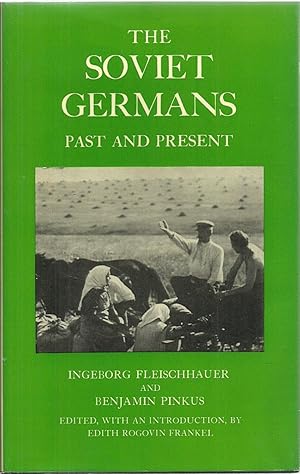 Imagen del vendedor de The Soviet Germans: Past And Present a la venta por Sabra Books