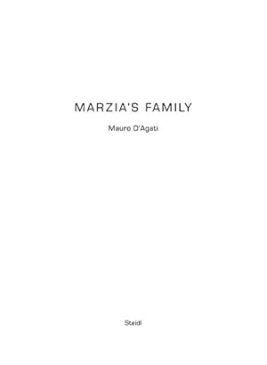 Imagen del vendedor de Mauro D'Agati: Marzia's Family [Soft Cover ] a la venta por booksXpress