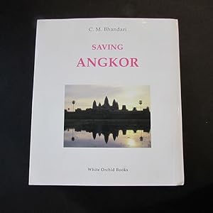 Bild des Verkufers fr Saving Angkor zum Verkauf von Bookstore-Online