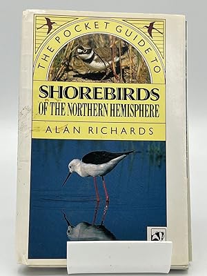 The Pocket Guide to Shore Birds of the Northern Hemisphere (Natural history pocket guides)
