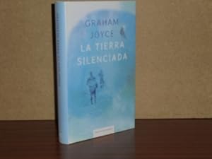 Seller image for LA TIERRA SILENCIADA for sale by Libros del Reino Secreto