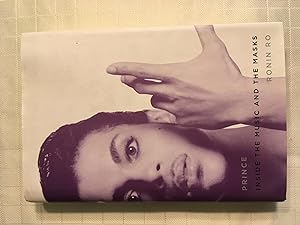 Image du vendeur pour Prince: Inside the Music and the Masks [FIRST EDITION, FIRST PRINTING] mis en vente par Vero Beach Books