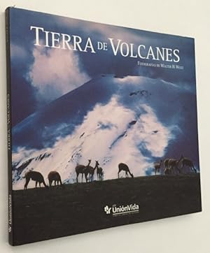 Imagen del vendedor de Tierra de Volcanes a la venta por Antiquariaat Clio / cliobook.nl