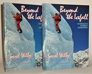 Bild des Verkufers fr Beyond the Icefall: Australia's Everest Expedition zum Verkauf von Azarat Books