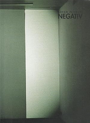 Image du vendeur pour Goran Petercol, negativ = Negative Catalogue texts by: Leonida Kovac [and others]. mis en vente par Licus Media