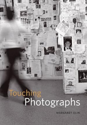 Immagine del venditore per Touching Photographs venduto da GreatBookPricesUK