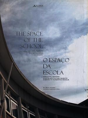 Seller image for The space of the school-O espaco da escola for sale by Librodifaccia