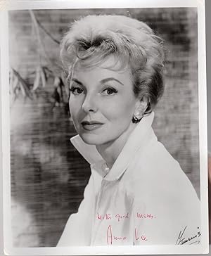 Anna Lee -SIGNED PHOTOGRAPH