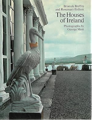 Imagen del vendedor de The Houses of Ireland a la venta por Cher Bibler