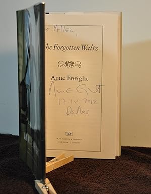 Imagen del vendedor de The Forgotten Waltz: A Novel **SIGNED** a la venta por Longs Peak Book Company