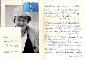 Image du vendeur pour Handgeschriebenes 14-zeiliges Gedicht fr Eva Moufang zum Gedchtnis. Klappkarte mit dem Gedicht und einem ganzseitigen s/w-Foto der Geehrten. mis en vente par Antiquariat Schrter -Uta-Janine Strmer