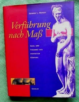 Imagen del vendedor de Verfhrung nach Ma. Ideal und Tyrannei des perfekten Krpers. Aus dem Amerikanischen von Yvonne Badal. a la venta por Versandantiquariat Sabine Varma