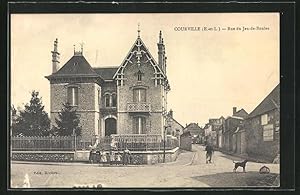 Carte postale Courville, Rue du Jeu-de-Boules, vue partielle