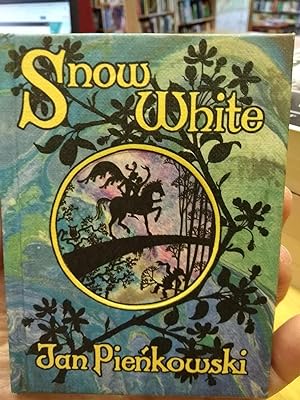 Snow White (The Jan Pienkowski fairy tale library)