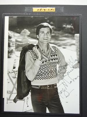 Original George Maharis Signed Photo (8" x 10")