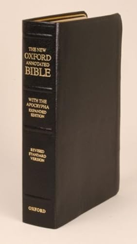 Immagine del venditore per New Oxford Annotated Bible With the Apocrypha venduto da GreatBookPricesUK