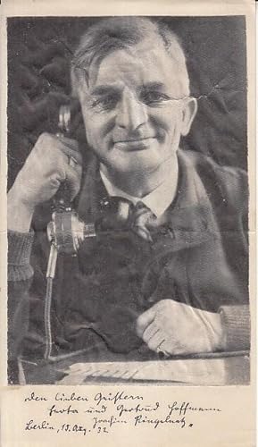 Portrait mit zweizeiliger Widmung, datiert Berlin, 15. Aug. 1932.