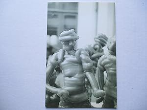 Imagen del vendedor de Richard Deacon and Thomas Schutte Them and US Lisson Gallery 1995 Exhibition invite postcard a la venta por ANARTIST