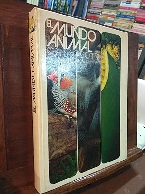 Imagen del vendedor de El mundo animal Gran enciclopedia en color a la venta por Libros Antuano