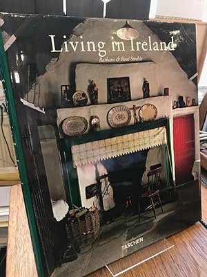 Living in Ireland = Vivre en Irlande. Ed. by Angelika Taschen. [Engl. transl. by Anthony Roberts....