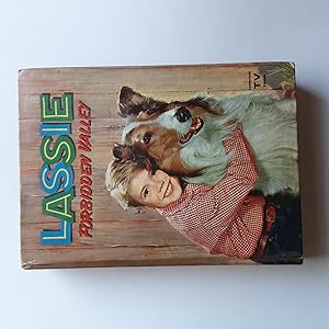 Immagine del venditore per Lassie, Forbidden Valley venduto da Grandma Betty's Books