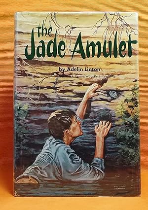 Seller image for The Jade Amulet for sale by Wormhole Books