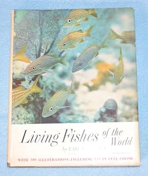 Immagine del venditore per Living Fishes of the World venduto da Bruce Irving