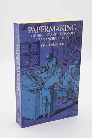 Immagine del venditore per Papermaking. venduto da ATGBooks