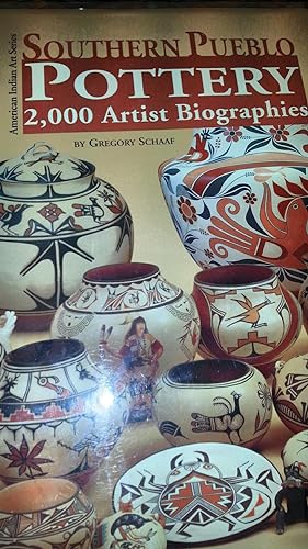 Bild des Verkufers fr Southern Pueblo Pottery: 2,000 Artist Biographies zum Verkauf von Xochi's Bookstore & Gallery