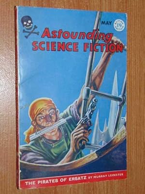 Image du vendeur pour Astounding Science Fiction May 1959. The Pirates Of Ersatz (Part One Of Three Only). Hi Diddle Diddle. The Stoker And The Stars. Accidental Death. Missing Link mis en vente par Serendipitous Ink