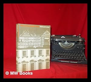 Immagine del venditore per A history of the English house : from primitive times to the Victorian period venduto da MW Books Ltd.