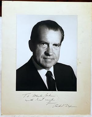 Inscribed Portrait Photograph of Richard Nixon