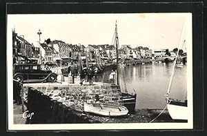 Carte postale Le Pouliguen, Le Port, vue de le port