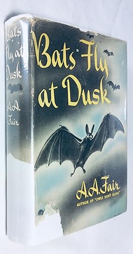 Imagen del vendedor de Bats Fly at Dusk a la venta por Hadwebutknown