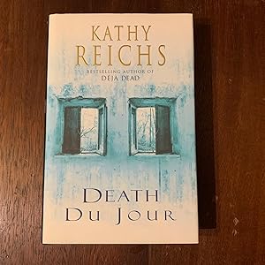 Bild des Verkufers fr Death du Jour (first edition, first impression) zum Verkauf von Wordhoard Books