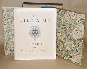 LE BIEN-AIME Comédie de Sacha Guitry, illustrée par Georges Lepape. Ex. signé par Guitry.