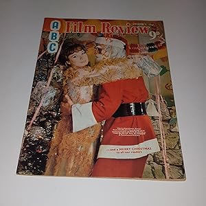 Bild des Verkufers fr ABC Film Review - Vol 18. No 12 - December 1968 - "Merry Christmas, Santa" from Shirley McLaine to an Unrecognisable James Booth in "The Bliss of Mrs. Blossom" zum Verkauf von CURIO