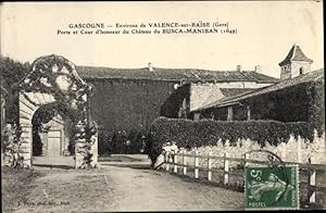 Bild des Verkufers fr Ansichtskarte / Postkarte Valence sur Baise Gers, Porte et Cour d'honneur du Chateau du Busca Maniban zum Verkauf von akpool GmbH